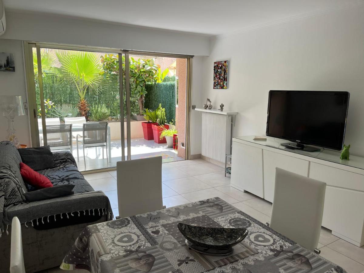 Apartment Cannes Rico Beach Exterior photo
